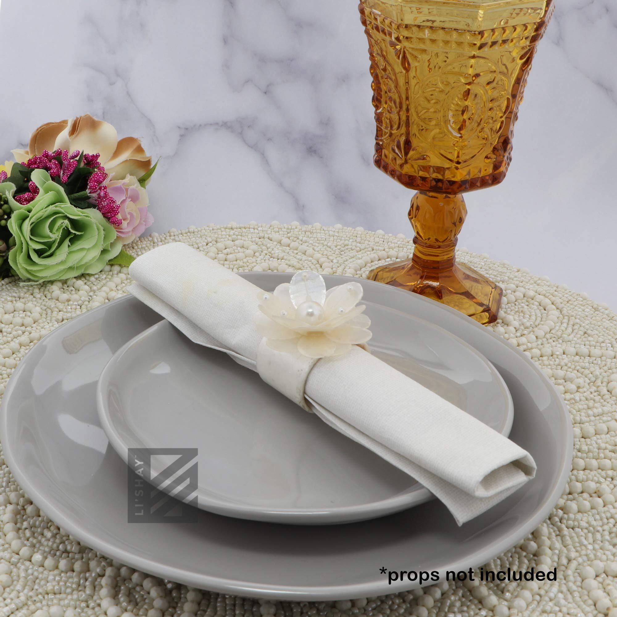 Amazon｜Li'Shay ナプキンリング ホワイトカピス 装飾花付き 6個 M